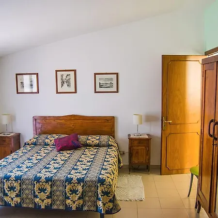 Bed & Breakfast Cactus *