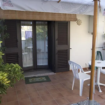 Bed & Breakfast Cactus Giardini Naxos